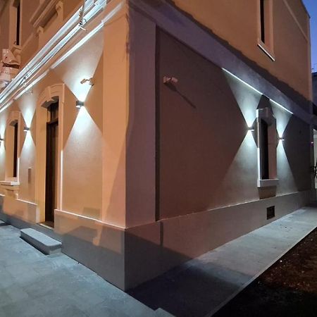 Villa Di Giulio Suite Μπρίντιζι Εξωτερικό φωτογραφία